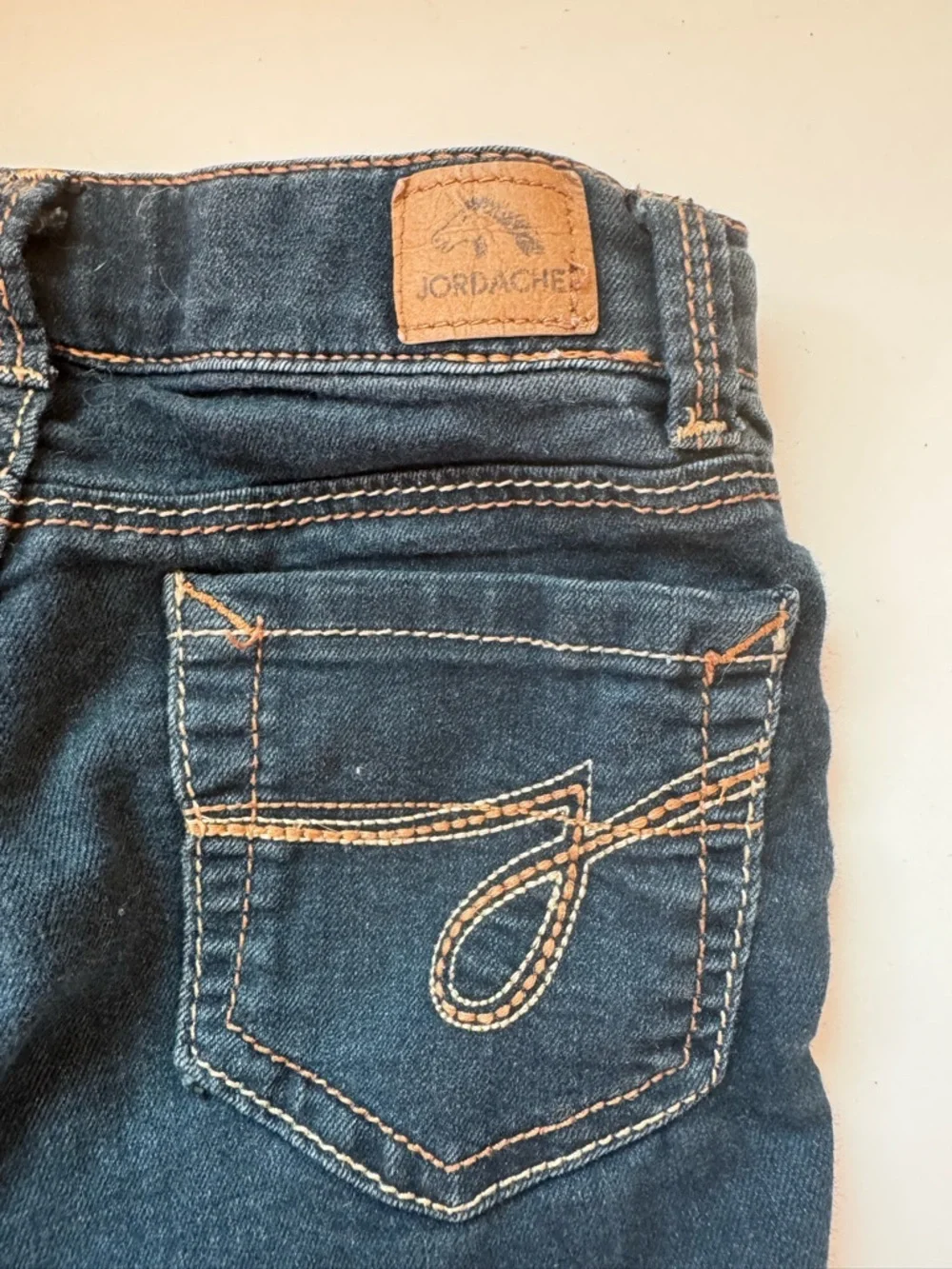 Jordache Jeans Kids Dark Blue Skinny Jeans Size 6 Horse Logo Comfy Play School - Picture 6 of 7